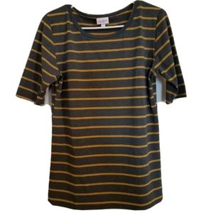 Lularoe Gigi Top, Large